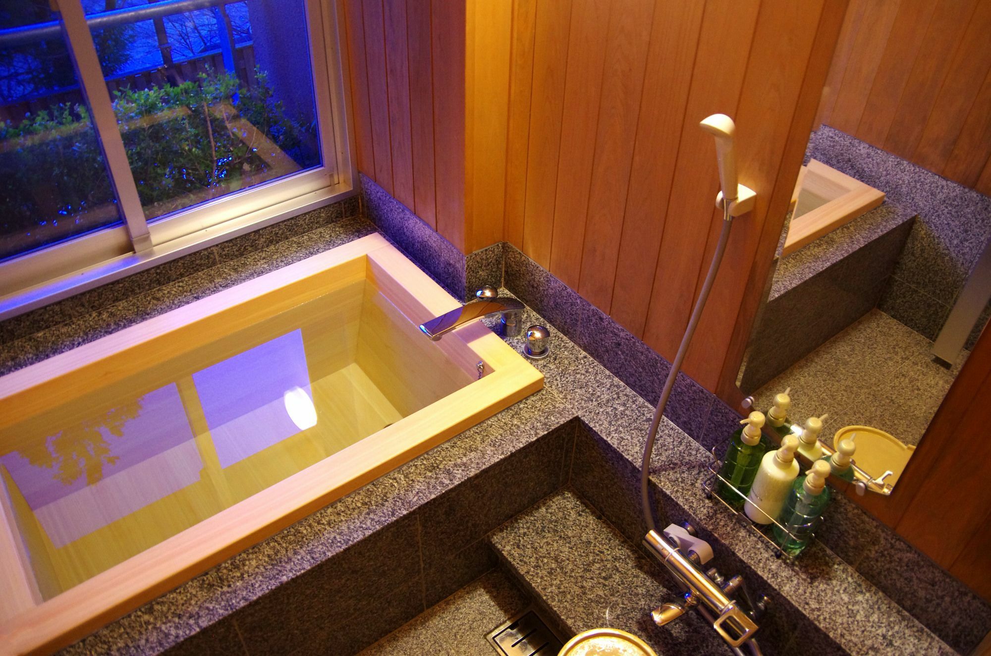 Gero Onsen Yukyunohana Ngoại thất bức ảnh